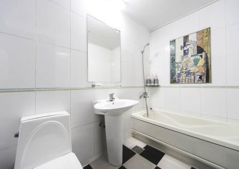 Chung cư 1000 m² 1 phòng ngủ, 1 phòng tắm riêng ở Uichang-gu Changwon Ngoại thất bức ảnh